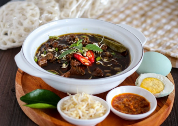 Rawon Surabaya, Kuah Hitam dengan Rempah Nusantara